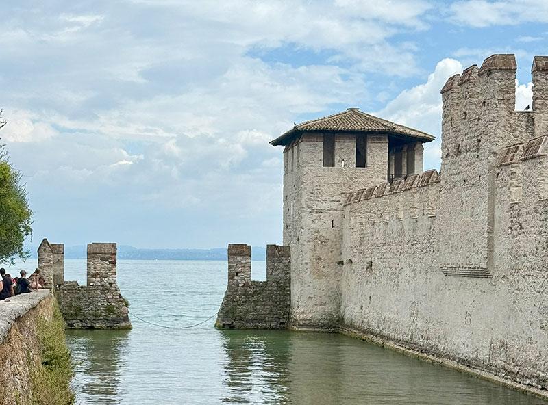 Atlas Group NCC: Viaggia con stile sul Lago di Garda